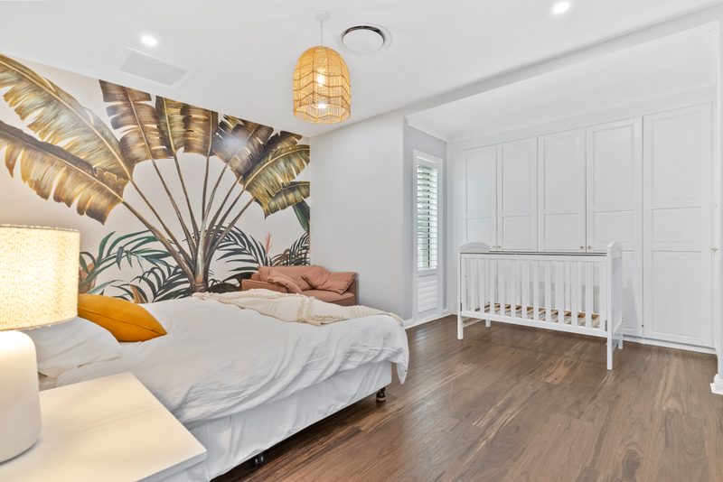 Private build room